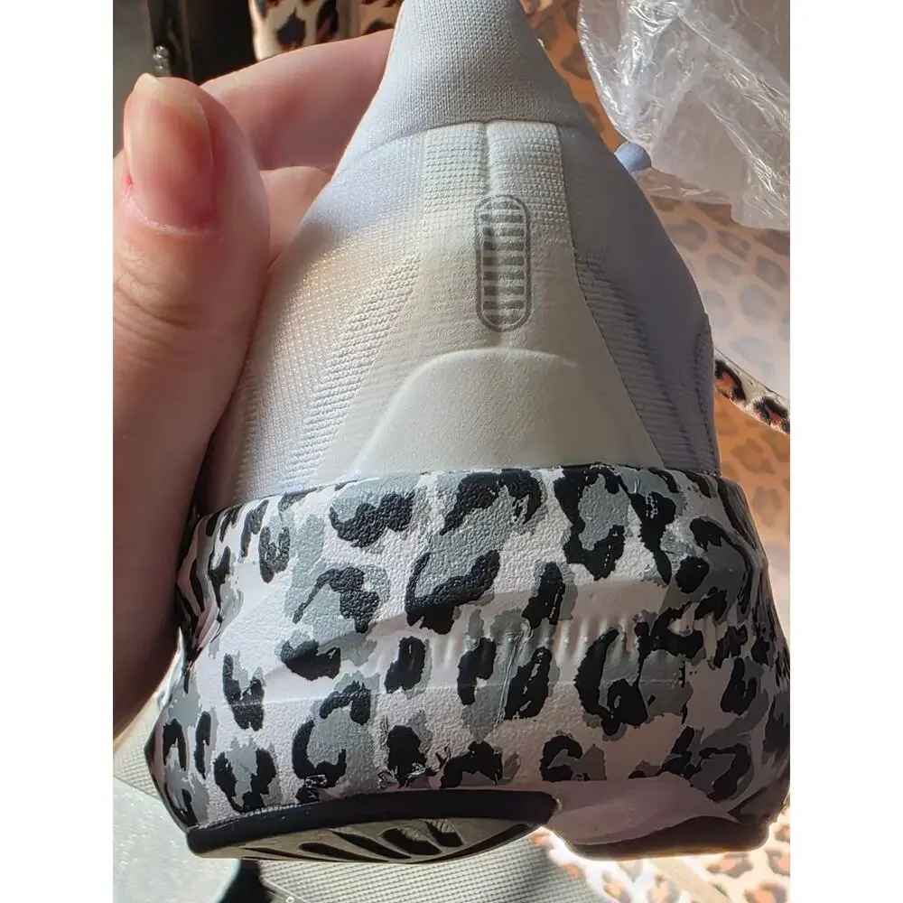 Limited Brooks Revel 9 Running Shoes White Leopard Print Women's 9.5 Or 10 NIB - Picture 11 of 15